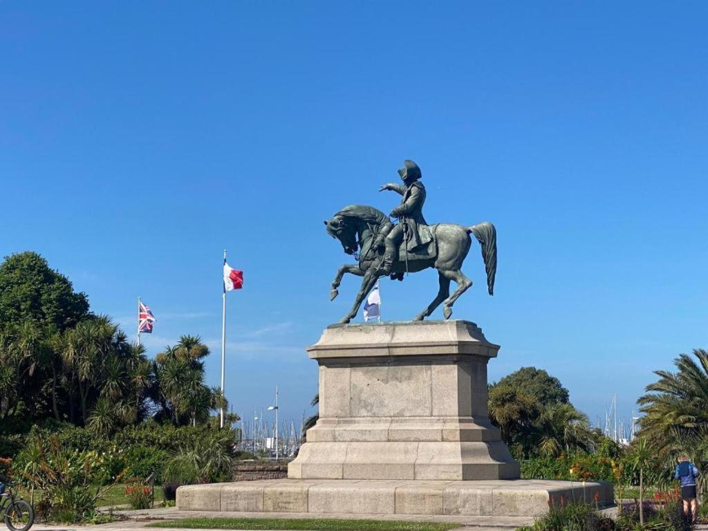 Coeur Du Centre-Ville Cherbourg-en-Cotentin Εξωτερικό φωτογραφία